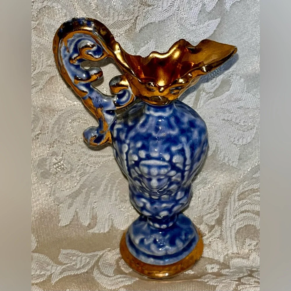 VTG Goldra E. Palestine Blue Gold Ewer Pitcher Mold 422 5.75
